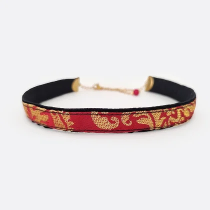 Choker in broccato sardo